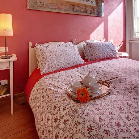 Cento Passi Dal Duomo B&B アレッツォ エクステリア 写真