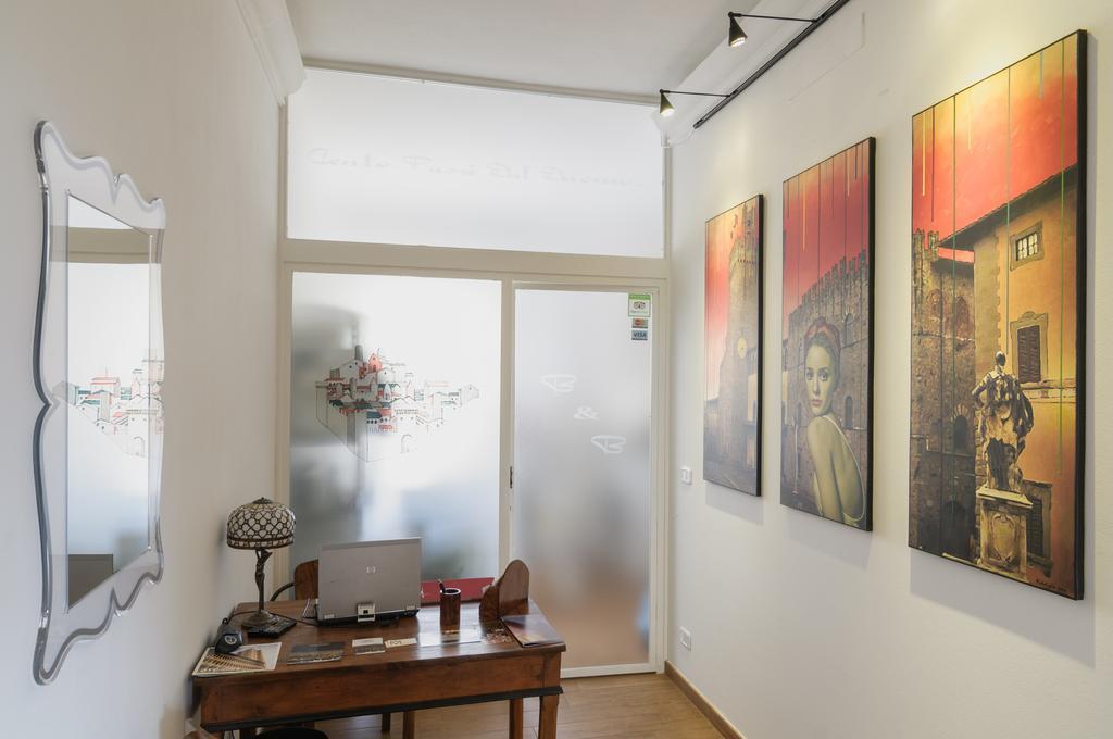 Cento Passi Dal Duomo B&B アレッツォ エクステリア 写真
