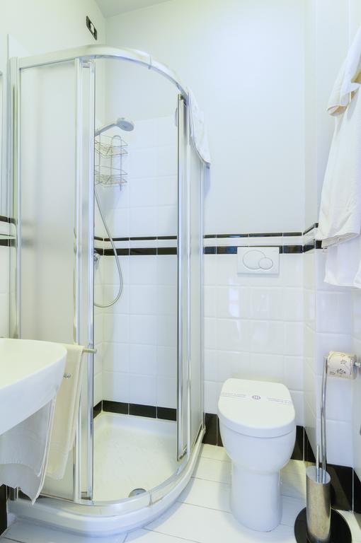 Cento Passi Dal Duomo B&B アレッツォ エクステリア 写真