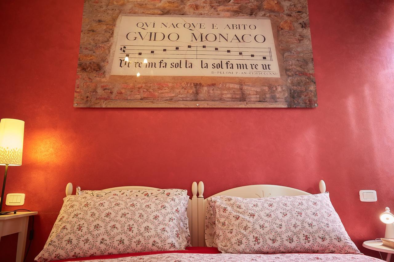 Cento Passi Dal Duomo B&B アレッツォ エクステリア 写真
